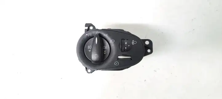 Ford Focus (1998 - 2004) 98AG13A024AF Включатель фонарей — фото 1