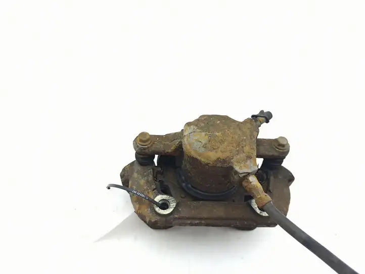 Mercedes-Benz C W203 (2000 - 2007) Тормозной суппорт передний — фото 4