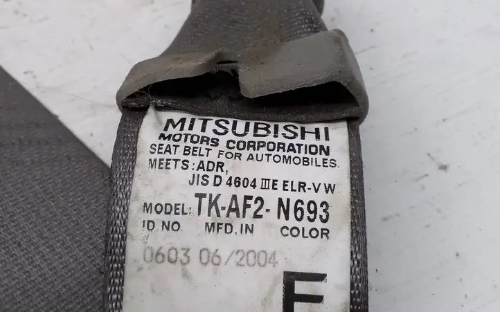 Mitsubishi Grandis (2003 - 2012) TKAF2N693 Передний ремень безопасности — фото 4