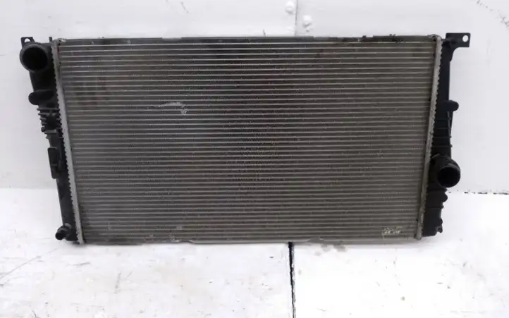 BMW 3 F30 F35 F31 (2012 - 2018) 15272311 Радиатор охлаждающей жидкости двигателя — фото 1