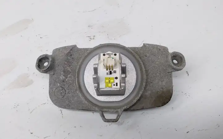 BMW 3 F30 F35 F31 (2012 - 2018) 7213114000 LED модуль контроля — фото 2