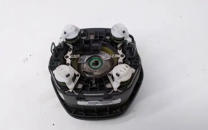 BMW 3 F30 F35 F31 (2012 - 2018) 6857306 Подушка безопасности руля — фото 2