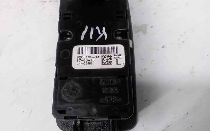 BMW 3 F30 F35 F31 (2012 - 2018) 9208109 Блок кнопок стеклоподъемников — фото 4