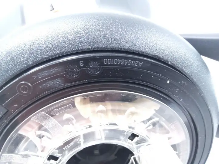 Mercedes-Benz Vito Viano W639 (2010 - 2015) A2054640100 Кнопки на рулевом колесе — фото 3