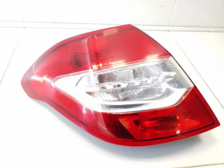 Citroen C4 (2011 - 2016) 9687312180 Задний фонарь в кузове — фото 1