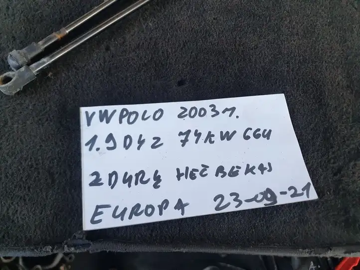 Volkswagen Polo (2001 - 2005) Амортизатор крышки багажника — фото 5