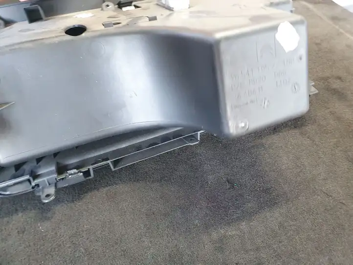 Citroen C4 I Picasso (2006 - 2013) 9654110577 Вещевой ящик — фото 8