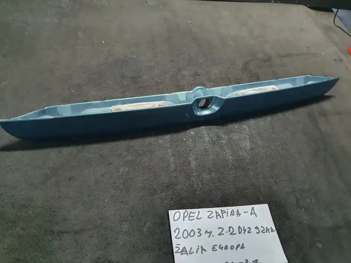 Opel Zafira A (1999 - 2003) 90579631 Подсветка номера — фото 4