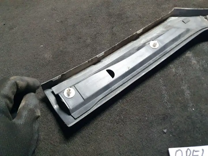 Opel Zafira A (1999 - 2003) 0090495 Накладка колесной арки — фото 5