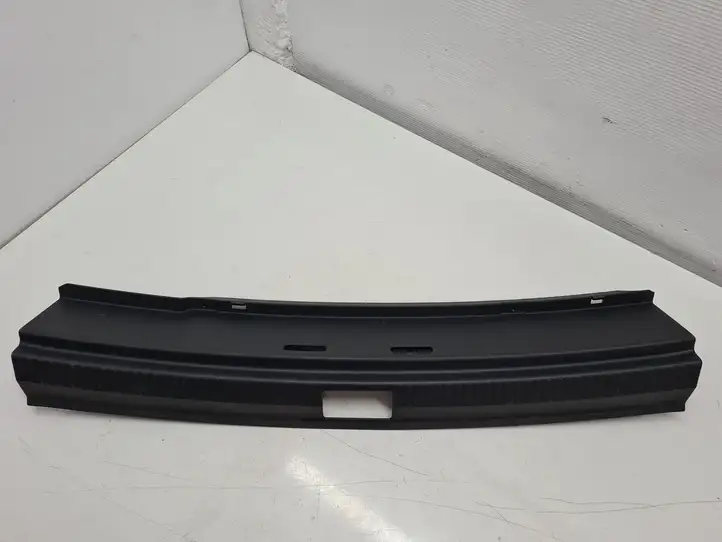 Skoda Fabia Mk3 (NJ) (2015 - 2021) 6V9863459A Отделка порога багажника — фото 1