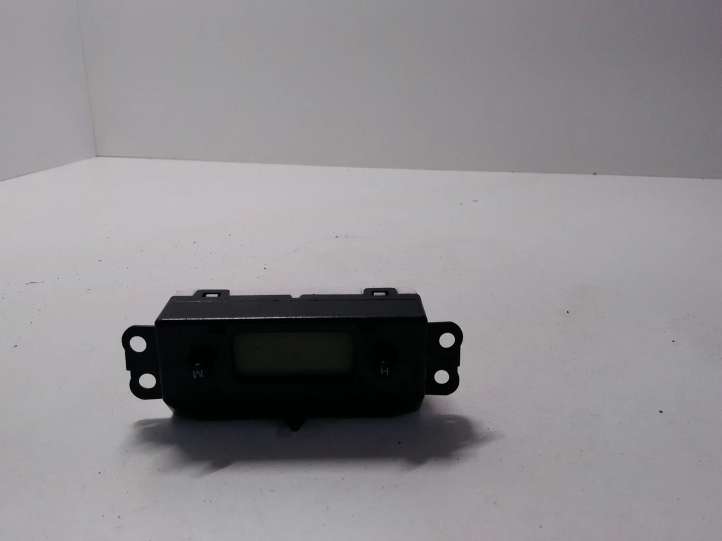 102327014 Ford Focus Laikrodis