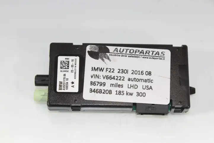 BMW 2 F22 F23 (2013 - 2017) AV9231178 Блок управления антеннами — фото 1