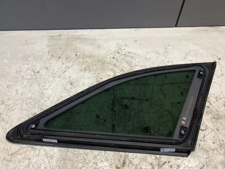 Audi A4 S4 B9 8W (2019 - ) 8W9845299L Заднее боковое стекло — фото 2