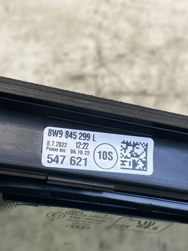 Audi A4 S4 B9 8W (2019 - ) 8W9845299L Заднее боковое стекло — фото 4