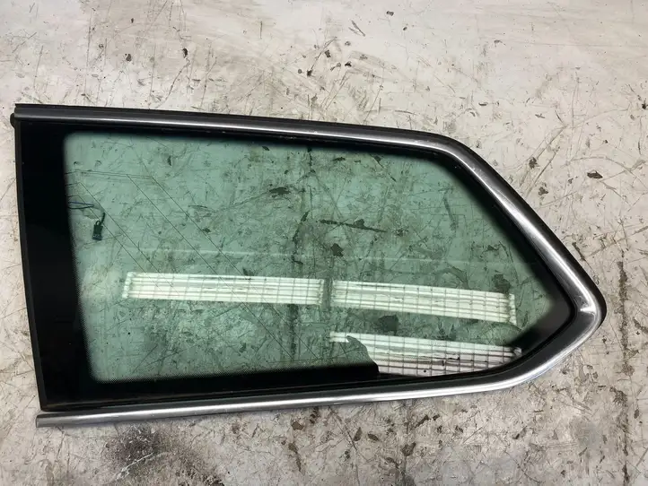 Volkswagen PASSAT B7 (2011 - 2014) 3G9845297BC Заднее боковое стекло — фото 1