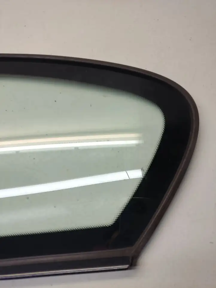 BMW 1 E81 E87 (2004 - 2011) 43R001583 Заднее боковое стекло — фото 5