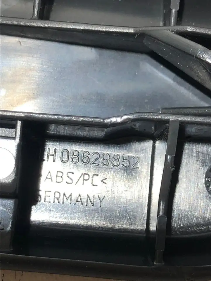 Volvo V50 (2004 - 2008) 08629852 Прочие детали салона — фото 3