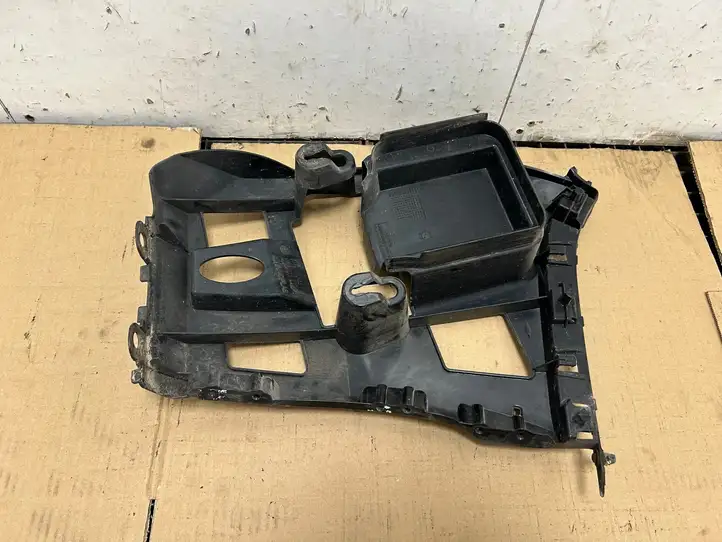 BMW 1 F20 F21 (2011 - 2019) 7240955 Кронштейн угловой части бампера — фото 3