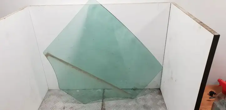 Jaguar XF (2007 - 2015) 43R001582 Стекло задней двери — фото 1