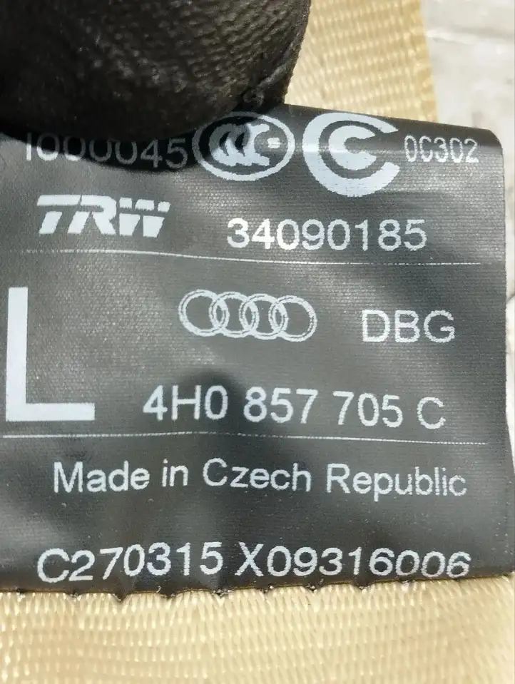 Audi A8 S8 D4 4H (2013 - 2017) 4H0857705C Передний ремень безопасности — фото 8