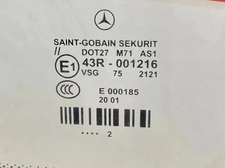 Mercedes-Benz CLS C218,X218 (2011 - 2017) 43R001216 Переднее стекло — фото 2