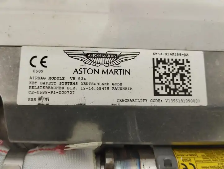 Aston Martin DB11 (2016 - ) KY53B14K158AA Боковая подушка безопасности (стойка) — фото 3