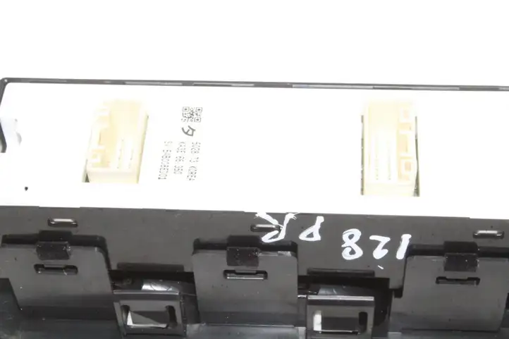 (2012 - 2015) KA3E66350 Кнопка стеклоподъемников — фото 6