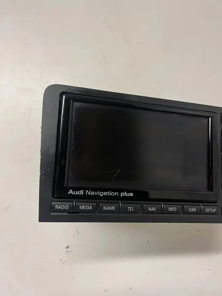 Audi A3/S3 8P (2008 - 2013) 8P0035193G Магнитола / мультимедийная система — фото 4