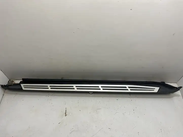 BMW X5 G05 (2018 - ) 8498997 Внутренняя обшивка порога (комплект) — фото 12