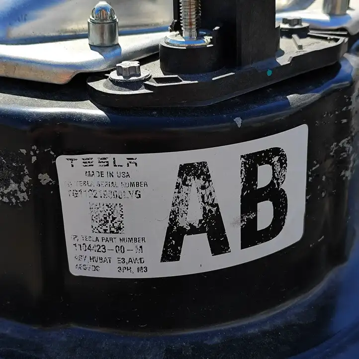 Tesla Model Y (2019 - 2024) 110442300M Аккумулятор гибридного / электрического автомобиля — фото 10