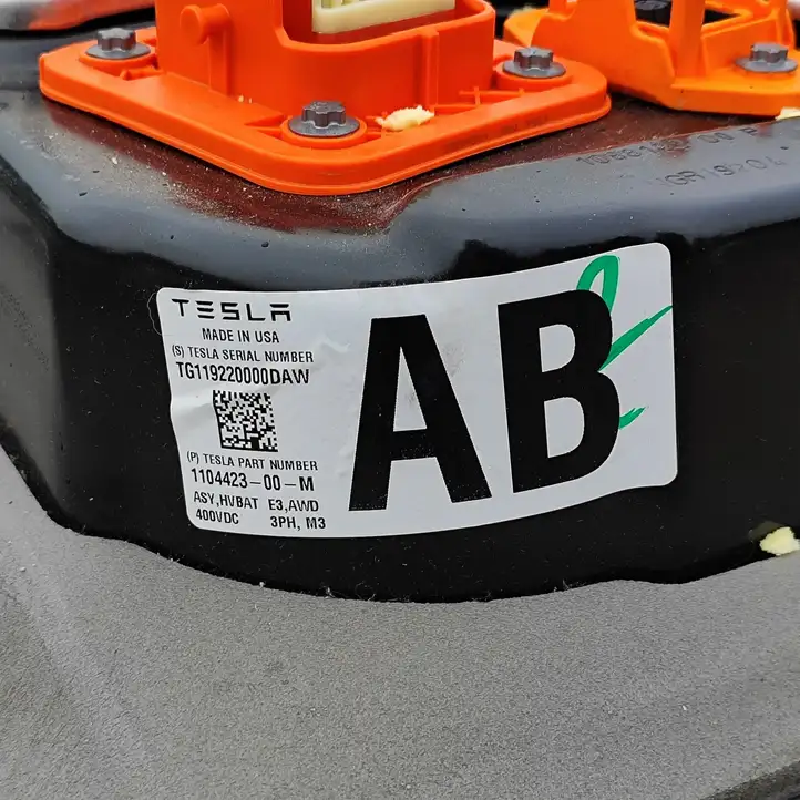 Tesla Model 3 (2017 - 2023) 110442300M Аккумулятор гибридного / электрического автомобиля — фото 9