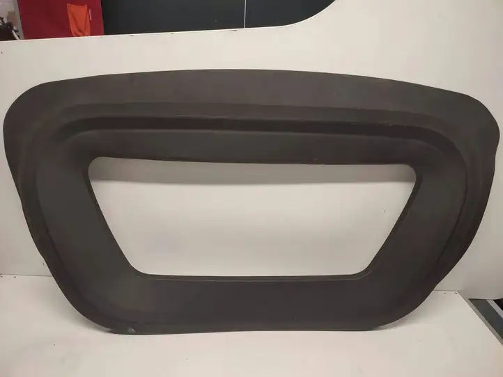 Tesla Model Y (2019 - 2024) 149337500C Накладка капота — фото 1