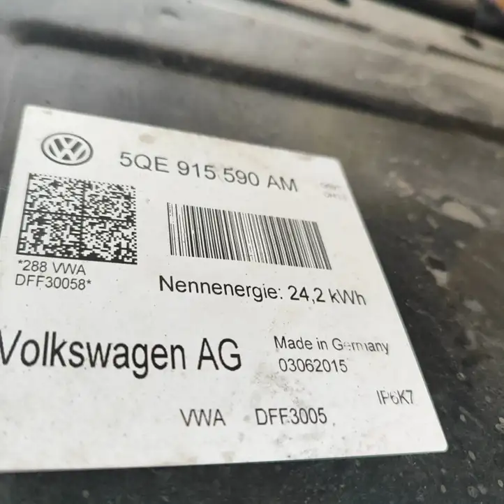Volkswagen Golf VII (2013 - 2019) 5QE915590AM Аккумулятор гибридного / электрического автомобиля — фото 7