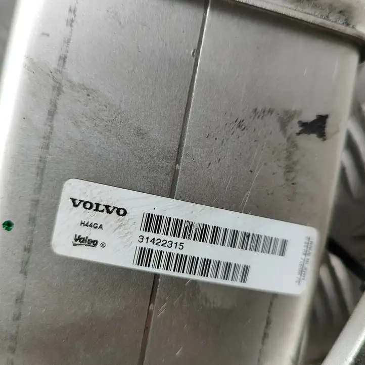 Volvo S90, V90 (2016 - 2020) 31422315 Охладитель клапана EGR — фото 8