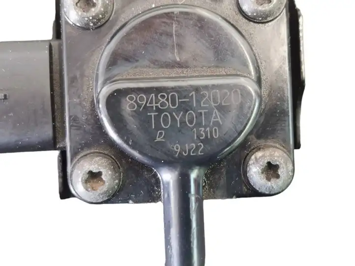 Toyota Auris 150 (2006 - 2012) 8948012020 Датчик давления выхлопных газов — фото 6