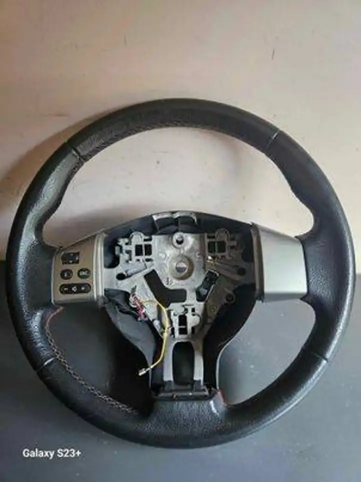 Nissan Note (E11) (2006 - 2014) 305541799GNR Обшивка рулевой колонки — фото 1