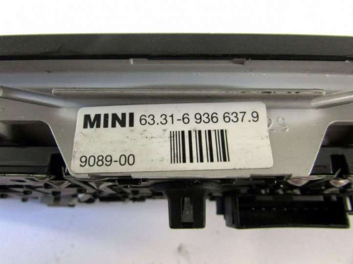 6331693666379 Mini One - Cooper R50 - 53 Kitas salono žibintas