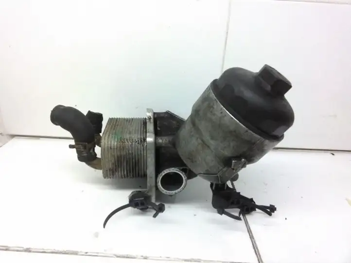 Opel Astra H (2004 - 2009) 8980809890 Кронштейн масляного фильтра — фото 1