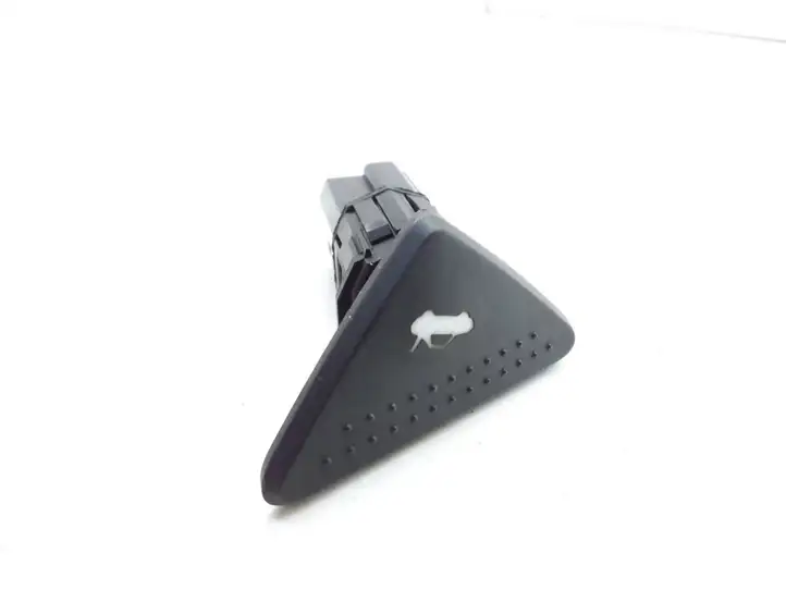 Ford Focus (1998 - 2004) 98AG198514AC Кнопка закрытия крышки багажника — фото 2