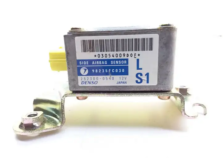 Subaru Forester SF (2000 - 2003) 98235FC030 Датчик удара SRS — фото 1