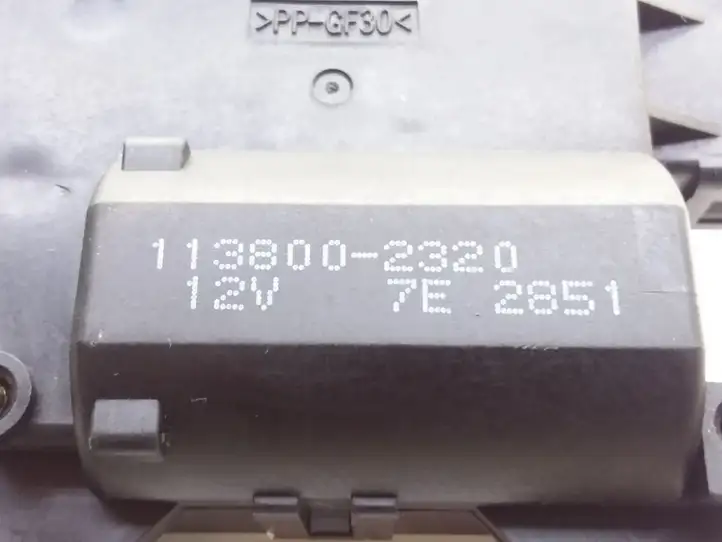Subaru Legacy (2003 - 2009) 1138002320 Двигатель задвижки потока воздуха — фото 3