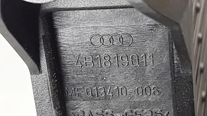 Audi A4 S4 B6 8E 8H (2000 - 2006) 4B1819011 Электрический отопитель салона — фото 3