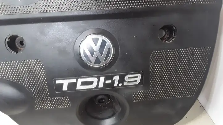 Volkswagen Golf IV (1998 - 2005) 038103925 Крышка двигателя декоративная — фото 4