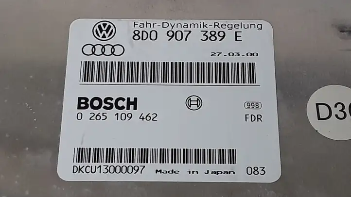 Volkswagen PASSAT B5.5 (2001 - 2005) 8D0907389E Блок управления ESP — фото 3