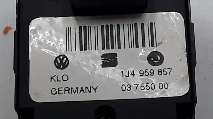 Volkswagen Golf IV (1998 - 2005) 1J4959857 Блок кнопок стеклоподъемников — фото 3