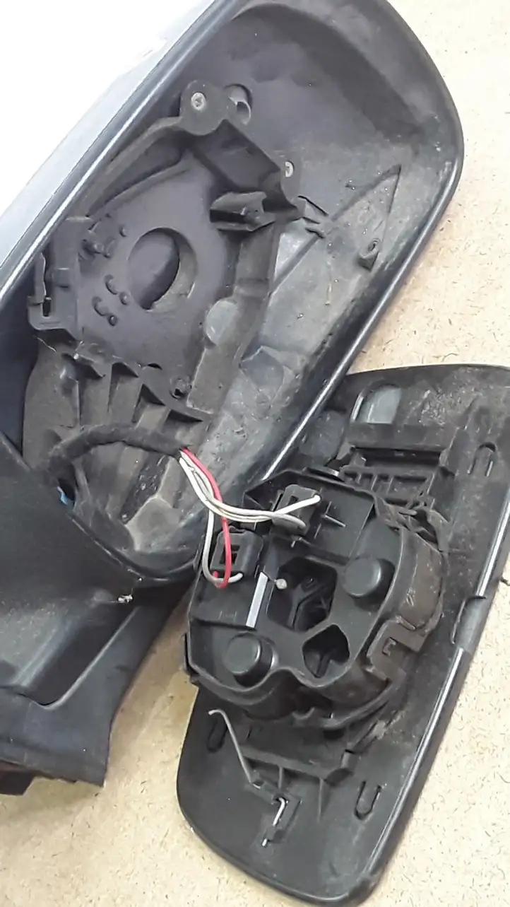 Toyota Avensis T250 (2003 - 2006) E11012829 Боковое зеркало с электроприводом — фото 4