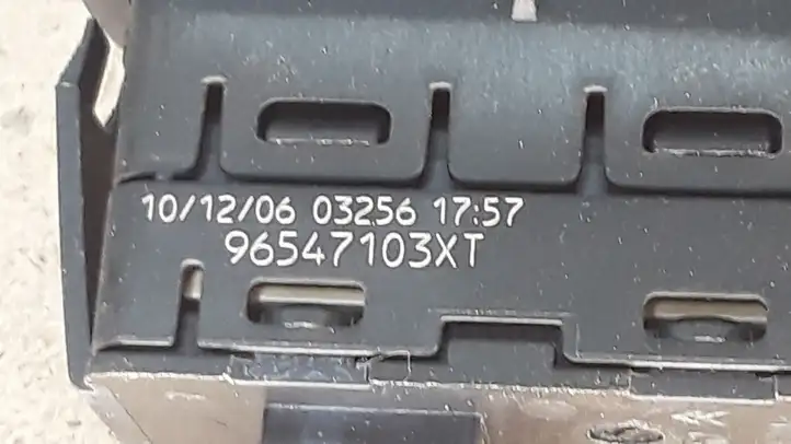 Citroen C4 I Picasso (2006 - 2013) 96547103XT Кнопка стеклоподъемников — фото 2