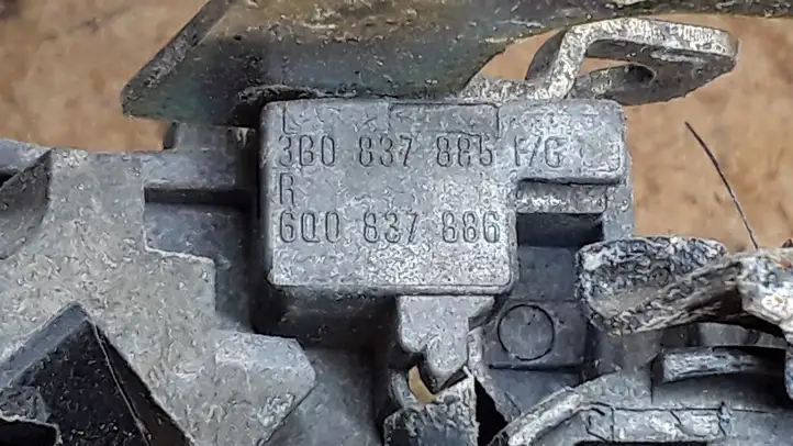 Volkswagen PASSAT B5.5 (2001 - 2005) 3B0837885 Наружная ручка двери — фото 3
