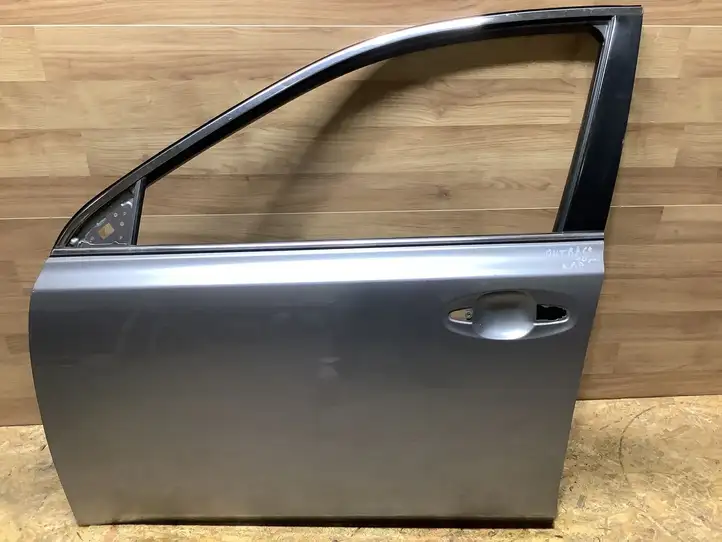 Subaru Outback (2009 - 2014) Дверь — фото 1