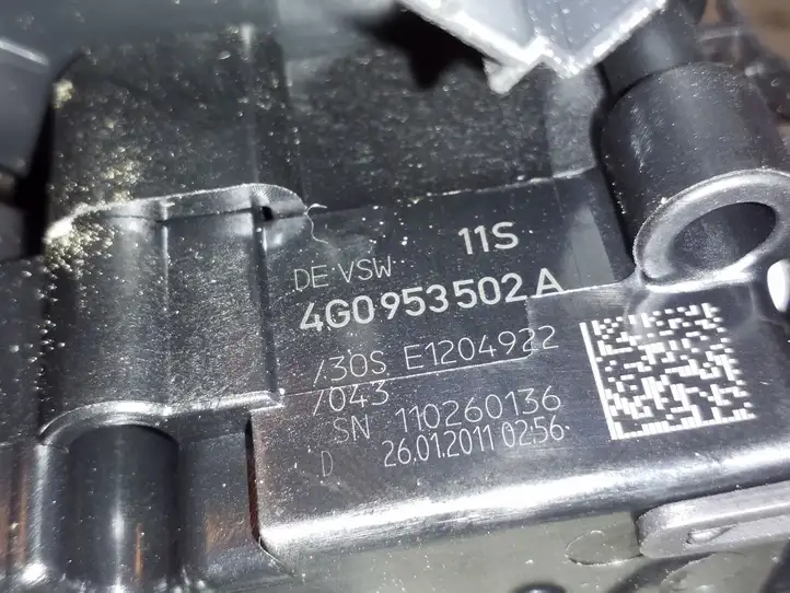 Audi A6 C7 (2011 - 2014) 4G0953502A Контактное кольцо SRS — фото 9